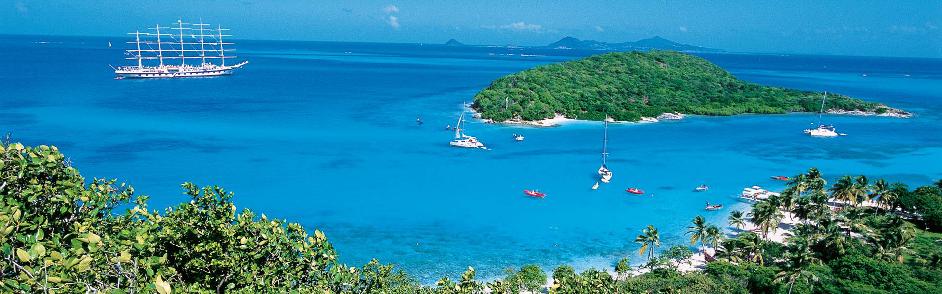 Descubre las rutas del los piratas con un crucero Star Clippers.